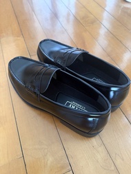 Entry G.T. Hawkins Black Loafers