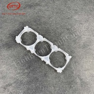 Set of 10 Plastic Battery Holder 33140 3P Clear Plastic