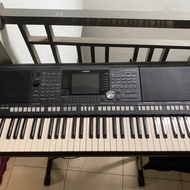 Keyboard Yamaha PSR S950 bekas mulus
