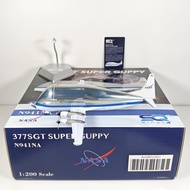 [Ready Stock Sale] SQ Wings L2057 1: 200 American Airlines Astronaut Gubiyu N941NA Alloy Airplane