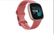 Fitbit Versa 4 智能運動手錶 粉紅沙/玫瑰銅鋁製材質 FB523RGRW-FRCJK/L