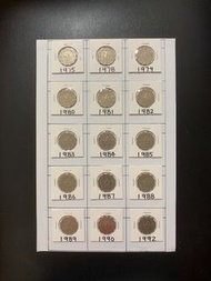 （貳圓一套）香港硬幣1975-92年二元英女王伊利沙伯二世一套共十五枚 Government of Hong Kong 1975-92 $2 Queen Elizabeth ll  15 pieces