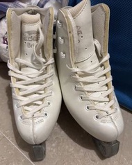 Edea Breeze 冰鞋