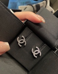 Chanel 經典雙C耳環 Earrings