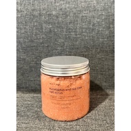 salt+sage Himalayan Salt Scrub (Tea Tree and Eucalyptus)