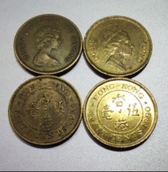 5毫1元2元英女皇頭像香港硬幣。兩款皇冠、 不同年份都有。