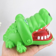 Hand-biting crocodile/shark/horse toy Combo has 3 types of big and small for babies - fun entertainm