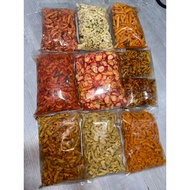 Aneka jajan pedas basreng seblak usus ayam