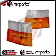 Toyota Hiace Van LH112 LH113 RZH112 1990-2005 Turn Corner Light Signal Lamp Lampu Tepi Left / Right