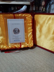 1988年美國鷹揚999銀幣1盎司雷尼爾國際銀行紀念幣