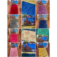 Good Quality Silk Blanket AQ Brand Bag Width 70x90 Inches Equivalent To 6 Feet Shiny Light And Comfo