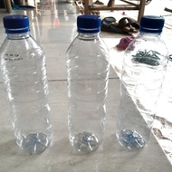 Aqua botol 600 ml bekas - isi 10 pcs zahra olshope