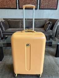 二手系列： DELSEY 26 吋行李箱； second hand Delsey 26 inch luggage 67 x 44 x 26cm