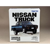 LV-N321b Nissan Truck 4X4 King Cab (North American) Blue Scale 1:64 Tomytec Brand