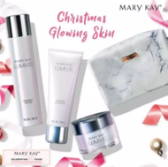 Mary Kay Lumivie Set WITH FREE COSMETIC POUCH FROM MARY KAY