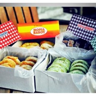 ♞,♘,♙Best seller Tipas Hopia - Monggo (From Tipas Bakery) 20 pcs