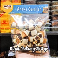 Nopia Potong 250gr / Rasa Gula Jawa/ Kue Mino / Nopia / Cemilan Jadul / Pia Kue Roti Basah