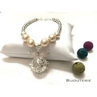 Wing of Wisdom , Bracelet Essential Oil Diffuser Openwork Locket