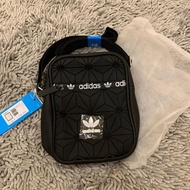 TAS SELEMPANG MINI ADIDAS ISSEY MIYAKE 100% ORIGINAL AUTHENTIC