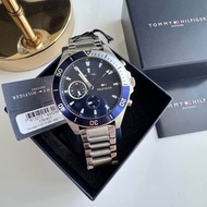 นาฬิกาผู้ชายTommy Hilfiger Men's Quartz Stainless Steel and Link Bracelet Watch, Color: Blue (Model: 1791917)  สีเงิน  หน้าปัด สีน้ำเงิน   ขนาด&gt;&gt;&gt; 46 mm.