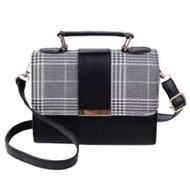 Sling Bag / Sling Bag Wanita Sling Bag/