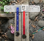 五排式獎牌架，精鍊簡凝、比賽勳章架、獎牌收納、獎牌懸掛架，馬拉松、單車鐵人路跑