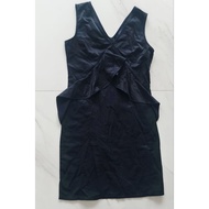 YACHT21 BLACK DRESS SIZE S UK 8 LD 88-90CM