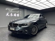 正2014年出廠 BMW 3-Series Sedan 320i 2.0 金屬灰