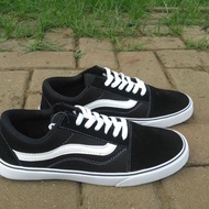 PUTIH HITAM New Vans Old Skool Classic Black White Shoes More Without Box