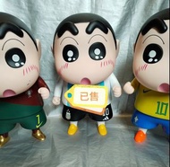 （二手 $140@1）蠟筆小新 巴西、葡萄牙 球星造型 大膠公仔，每件全高42cm   狀況新舊如圖 或有少瑕疵 冇盒（任選每個$140 ，阿根廷已售）所見所得 清屋自藏品出讓