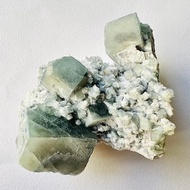 內蒙絲綢螢石 綠5•天才石•智慧•晶礦晶簇•指導靈•磁場淨化