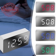 Digital Bedroom Student Led Electronic Simple Fashion Plug-in Small Clock Mini Alarm Clock G2m9
