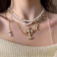 American Pearl Unique Exaggerated Fashion Necklace
