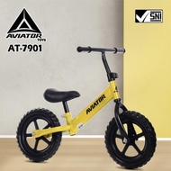 Aviator AT-7901 balance bike