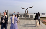 Tour Lịch Sử Cả Ngày DMZ & Dệt May Joyang