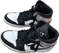 Nike Air Jordan 1 Mid 黑白紫