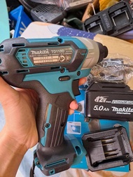 Nsv bộ máy bắn vít makita TD110 kèm pin 4ah và sạc adapter 220v