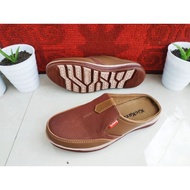 Kasut Lelaki AINNA Kickers Slip-On Trendy