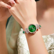Crown set diamond ladies watch bracelet watch emerald quartz watch watch bracelet watch