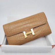 Hermes Constance To Go
