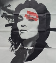 MADONNA AMERICAN LIFE: 🔴⚫️⚪️ 3色特大面底海報紙1張 ,Size:51cm長×76cm闊,見圖1,2,3/30格娜姐郵票圖像紙1張 Size:12.5cm長x12.5cm闊