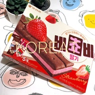Orion Orion Orion Strawberry Chocolate Sandwich Biscuits One Box 5 Pcs