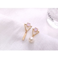 pink triangle earrings (RS1891)
