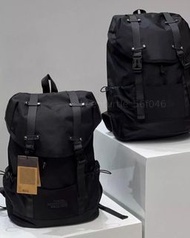 外國預訂 The North Face Logo 防水多格男背包