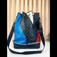 LV 路易威登限量款 棋盤格美洲杯男士手提單肩 水桶包 帶肩帶