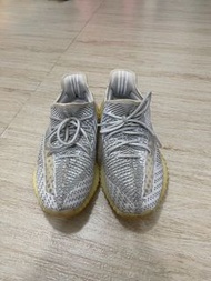 Yeezy Boost 350 V2
