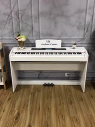UK Digital Piano 88 Standard Keyboard Keys+Piano Stool+Malaysia Adapter+Manual User+Piano Cloth (White)