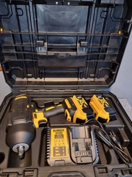 DEWALT บล็อคกระแทกไร้สาย DCF900N / DCF900P2T รุ่น High Torque แรงที่สุดของเรา เจนเนอเรชันใหม่ แรงบิดสูง 1396 Nm ตัวเครื่องประกัน 3 ปี แบตชาร์จ ประกัน 1 ปี