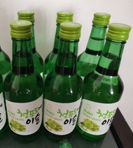 SOJU JINRO CHAMISUL GREEN GRAPE