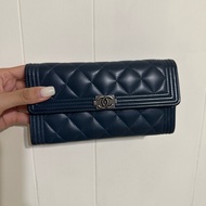 Chanel boy 藍色長夾 小羊皮 銀扣